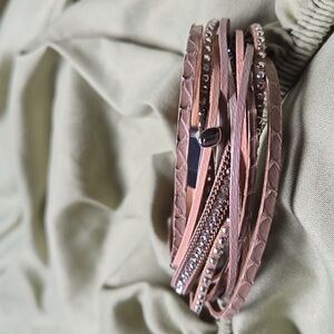 Easy Magnetic Snap Leather Boho Bracelet